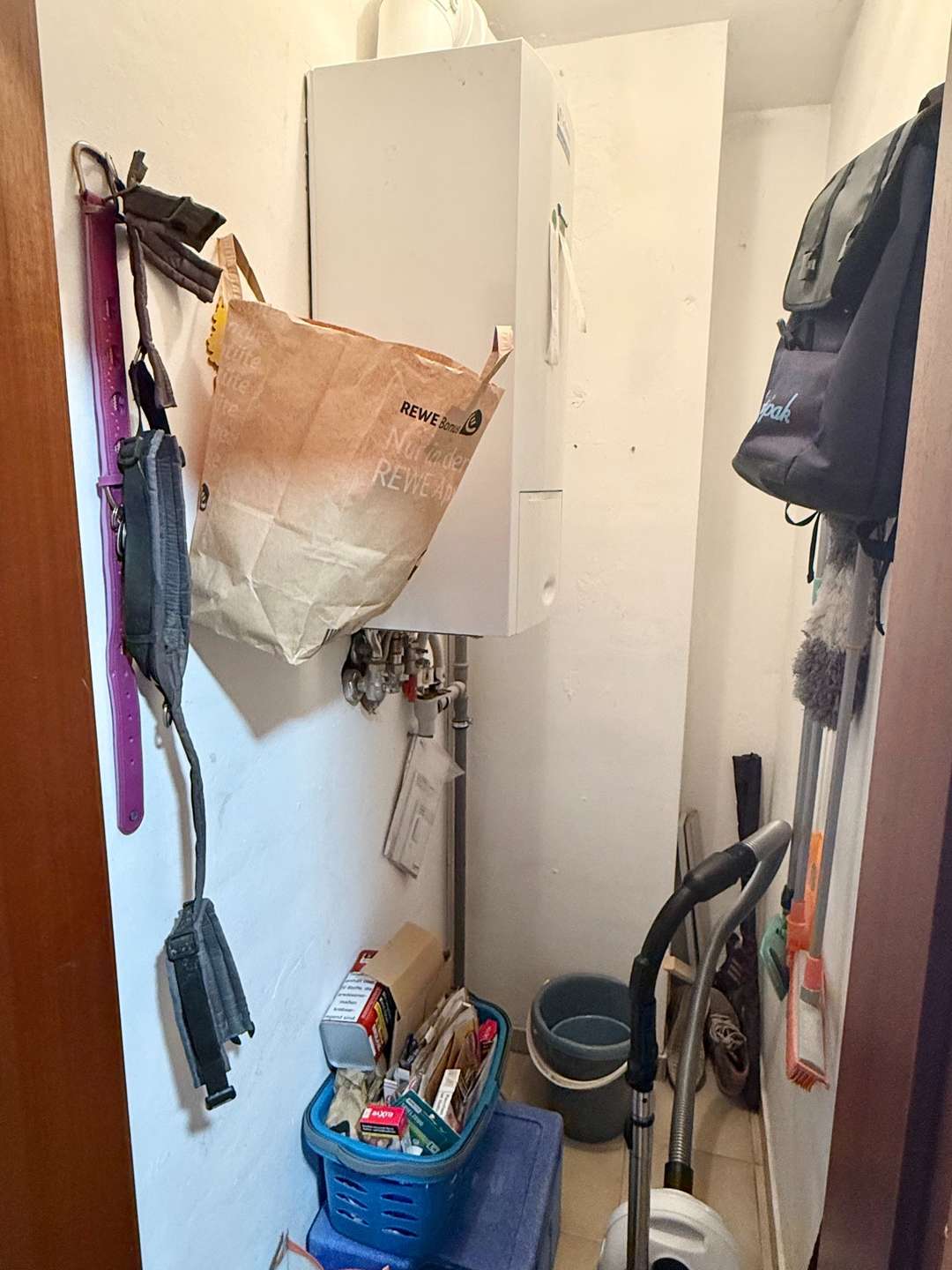 Helle Obergeschosswohnung mit Balkon und Stellplatz in guter Lage!